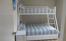 Lyrebird Dell - Holiday Adelaide 1