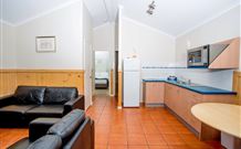 Ocean Dreaming Holiday Units - Holiday Adelaide 1