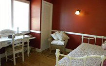 Yahgunyah Cottage - Holiday Adelaide 2