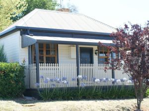 Pilcher Cottage - Holiday Adelaide 9