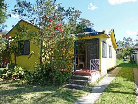 Yellow Cottage - Holiday Adelaide 2