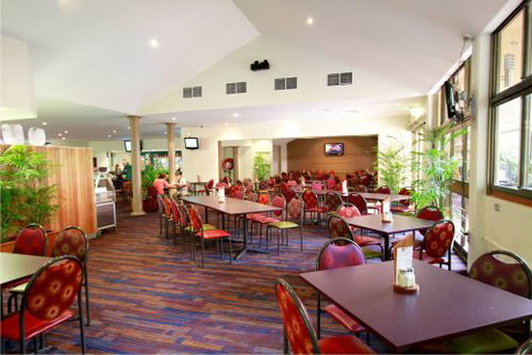 The Reef Gateway Hotel Motel - Holiday Adelaide 2