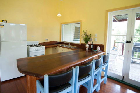Noosa Avalon Farm Cottages - Holiday Adelaide 6