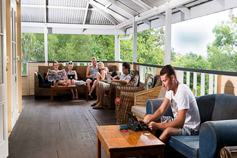 Noosa Heads YHA - Holiday Adelaide 8