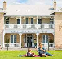 Port Elliot YHA - Holiday Adelaide