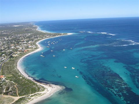 Lancelin YHA - Holiday Adelaide 6