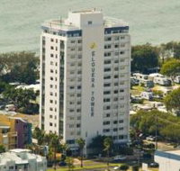 Elouera Tower Beachfront Resort - Holiday Adelaide