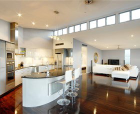 Horizon Way - Holiday Adelaide 1