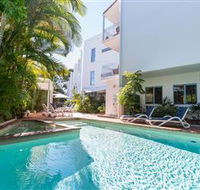 Accommodation Rimini By The River- Noosa - Holiday Adelaide