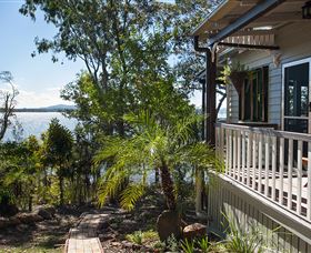 Eumarella Shores Noosa Lake Retreat - Holiday Adelaide 2