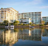 ULTIQA Freshwater Point Resort - Holiday Adelaide