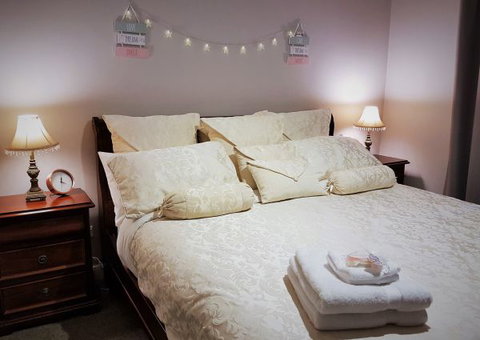 Huntington Cottage - Holiday Adelaide 5