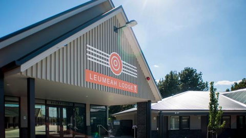 Leumeah Lodge - Holiday Adelaide 0