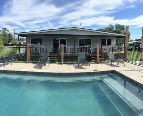 Laguna Lodge Holiday Units - Holiday Adelaide 0