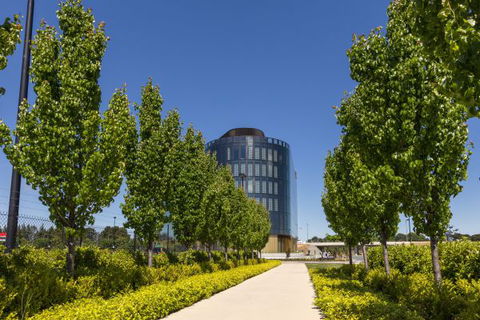 Vibe Hotel Canberra - Holiday Adelaide 4