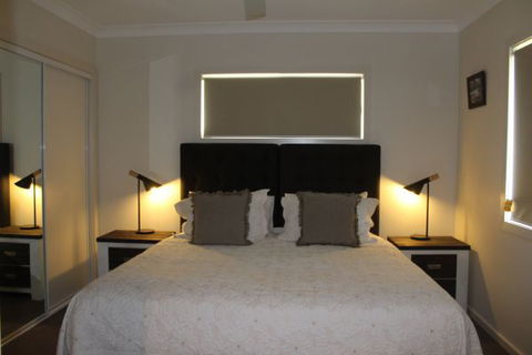 Yellowbox Cottage - Holiday Adelaide 4