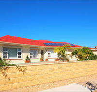 Christies Cottage for holidays and relocations. - Holiday Adelaide