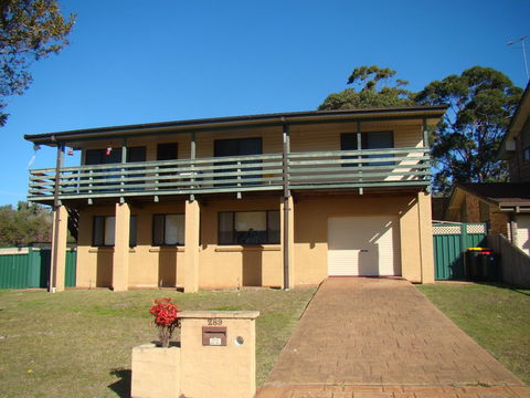Location Location - Holiday Adelaide 0