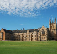 University Stays - Holiday Adelaide