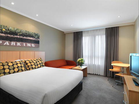 Travelodge Hotel Macquarie North Ryde Sydney - Holiday Adelaide 0