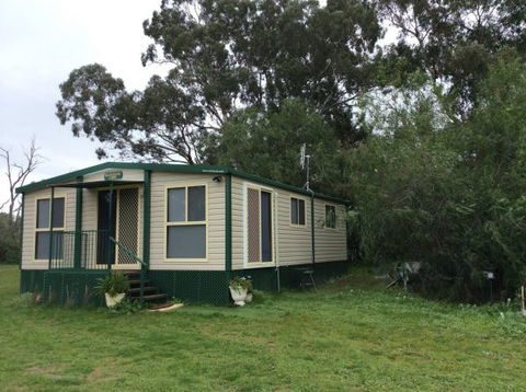 Balcraggon Accommodation - Holiday Adelaide 0