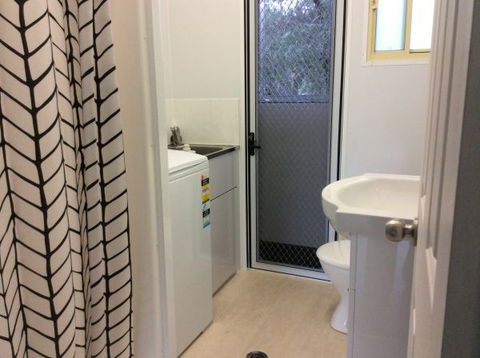 Balcraggon Accommodation - Holiday Adelaide 4