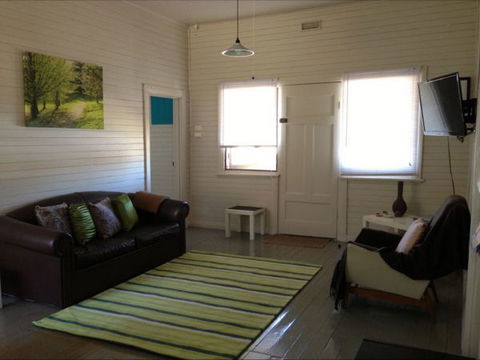 Fensom's Holiday Home - Holiday Adelaide 27