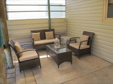 Fensom's Holiday Home - Holiday Adelaide 8