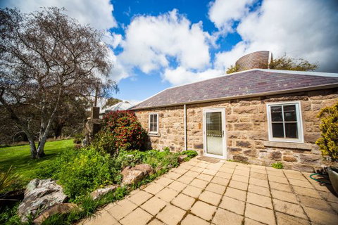 Sunnyside Cottage - Holiday Adelaide 2