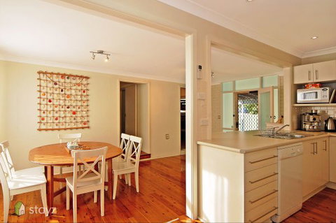 Hayes Beach House - Holiday Adelaide 8