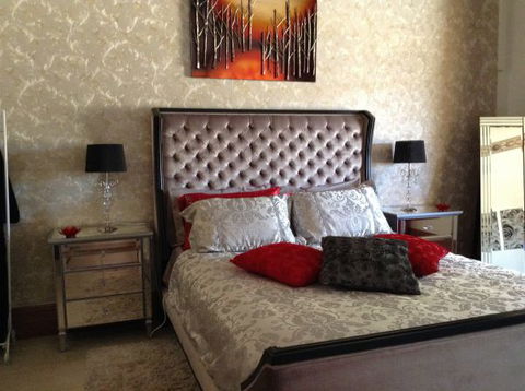 Must Love Dogs B&B And Self-Contained Cottage - Holiday Adelaide 6