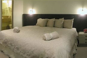 Astra  - Holiday Adelaide 5