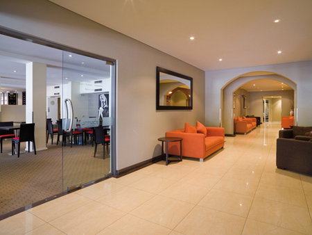 Travelodge Perth - Holiday Adelaide 3