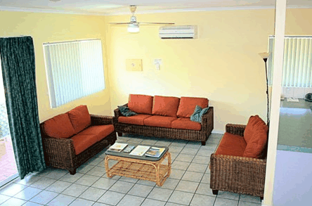 Cable Beachside Villas - Holiday Adelaide 4