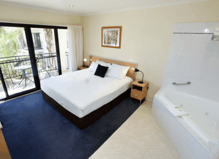 Aquarius Luxury Apartments - Holiday Adelaide 1