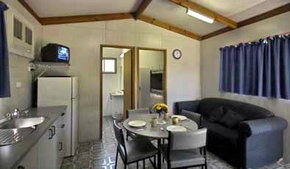 Lakeside Caravan Park - Holiday Adelaide 2