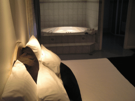 Charles Rasp Motor Inn And Cottages - Holiday Adelaide 1