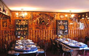 Karelia Alpine Lodge - Holiday Adelaide 0