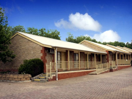 Comfort Inn Clare Central - Holiday Adelaide 3