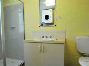 Alanvale Apartments & Motor Inn - Holiday Adelaide 3