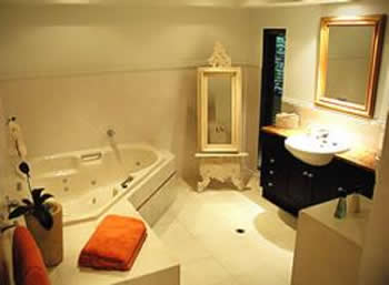 Warrawee House B & B - Holiday Adelaide 1