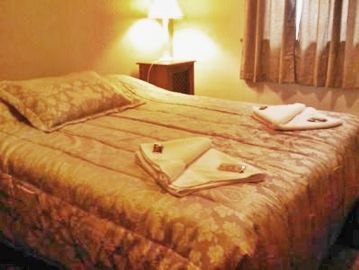 Silk Accommodation - Holiday Adelaide 2