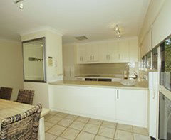 Adrift At Byron Bay - Holiday Adelaide 3