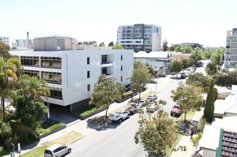 Wyndham The Outram Hotel Perth - Holiday Adelaide 2