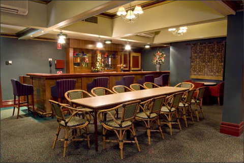 Tower Hotel - Holiday Adelaide 4