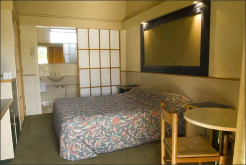 Tower Hotel - Holiday Adelaide 5