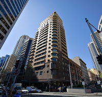 Seasons Harbour Plaza Darling Harbour - Holiday Adelaide