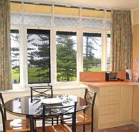 Bayview Apartments - Holiday Adelaide