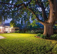 Dumas House