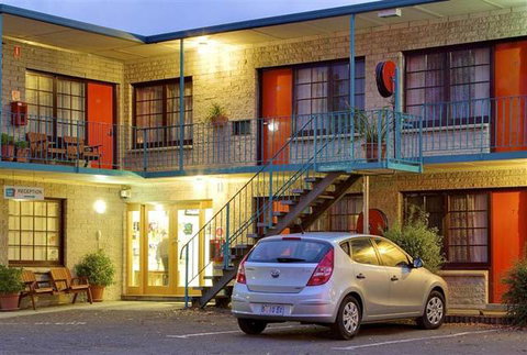 Martin Cash Motor Lodge - Holiday Adelaide 4